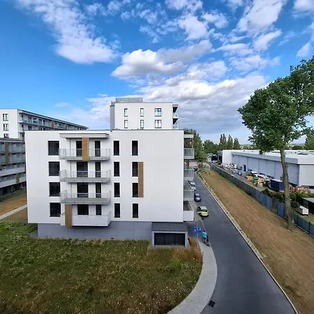 Апартаменты Bagry Rooms2 - Z Sypialnia I Miejscem Postojowym *